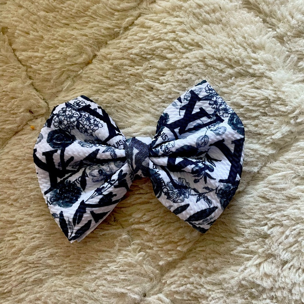 Clip bow for toddler/ girls hair